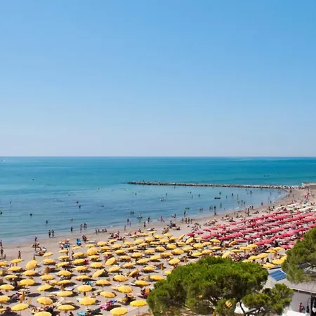 Comfort With Terrace At Pineta - Beahost * Grado-Pineta