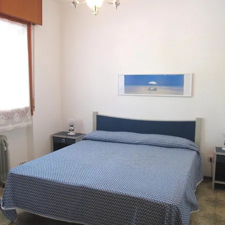 Apartment Comfort With Terrace At Pineta - Beahost